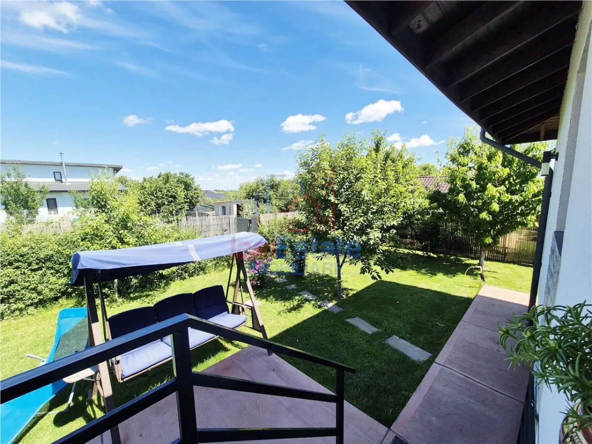 Maison Individuelle à Vendre à Aroneanu - foto 15