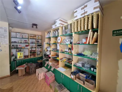 Local Commercial 20 m² à Nicolina - foto 2