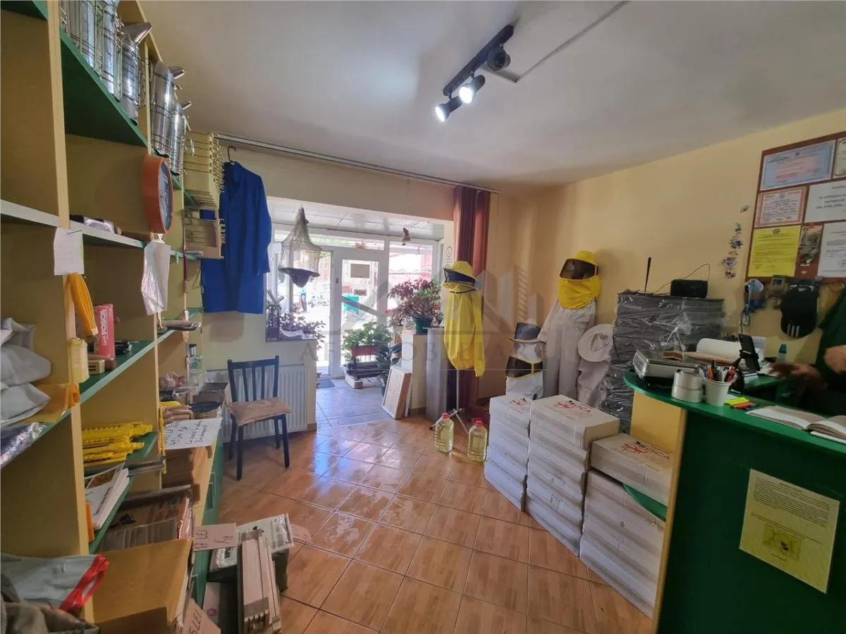Local Commercial 20 m² à Nicolina - foto 3