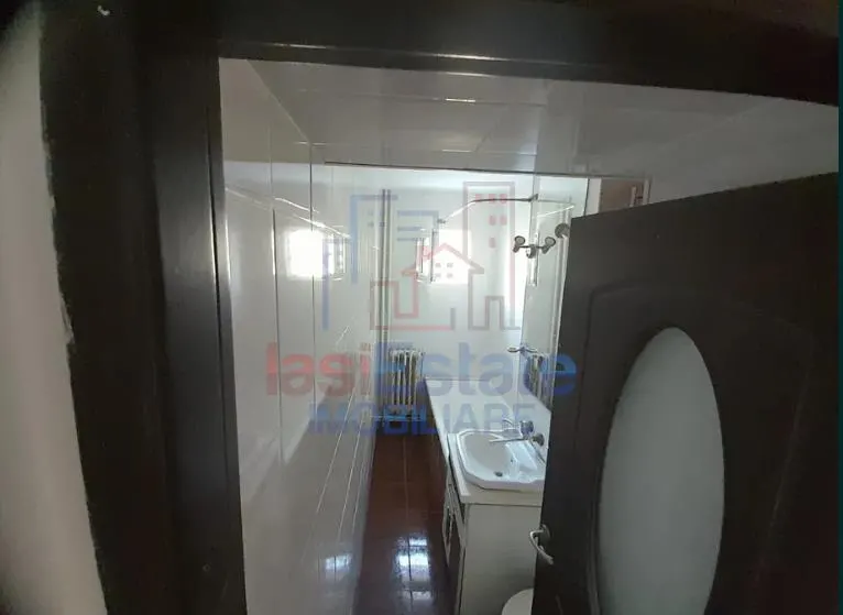 Appartement Trois Chambres, Quartier Mircea cel Bătrân - foto 7