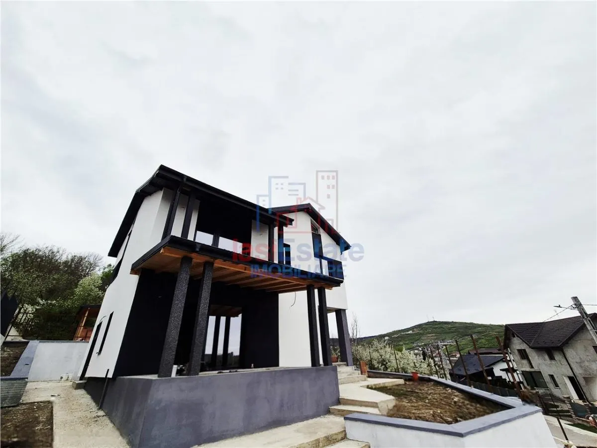 House for Sale with Outstanding Views in Tomești - foto 15