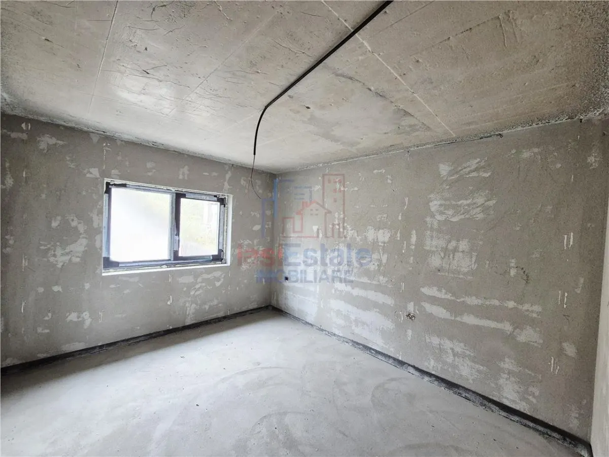 House for Sale with Outstanding Views in Tomești - foto 5