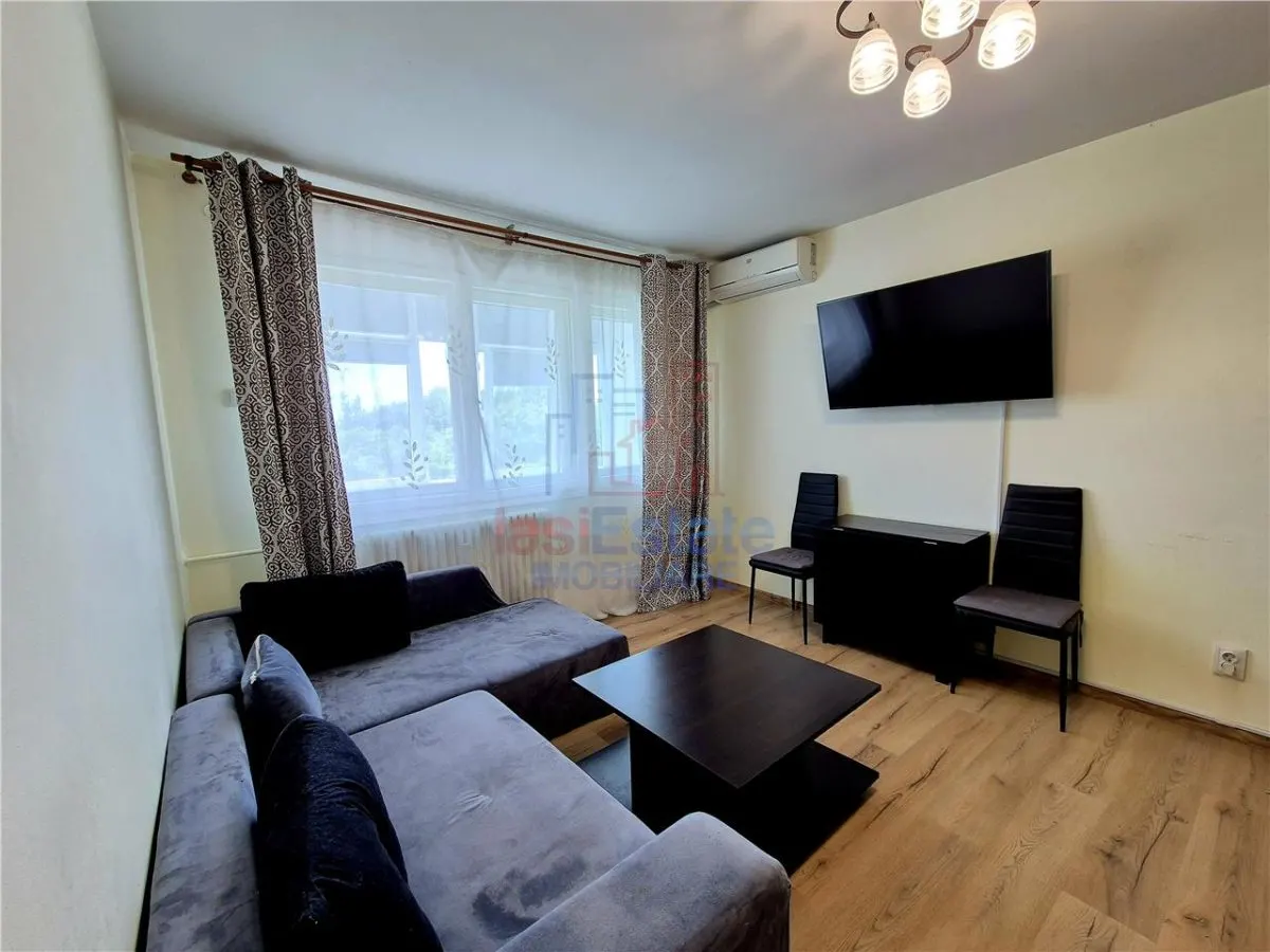 Appartement Lumineux de 3 Pièces avec Vue Remarquable à Tătărași - foto 3