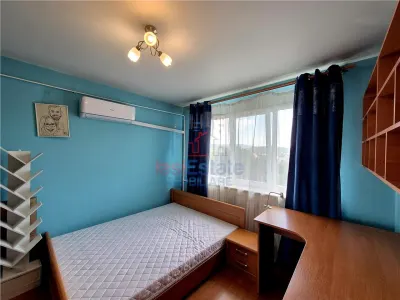 Appartement Lumineux de 3 Pièces avec Vue Remarquable à Tătărași - foto 8