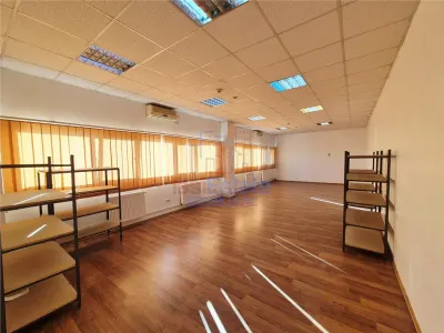 Hall Industriel Moderne – 2.500 m² Construits, 5.000 m² Terrain, Accès Poids Lourds - foto 13
