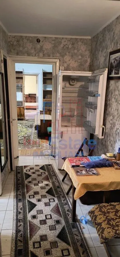 Appartement Trois Chambres, Tătărași - foto 6