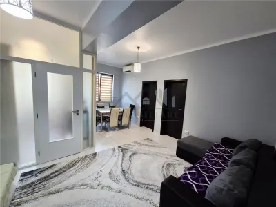 Apartament cu 3 camere de vanzare - foto 2