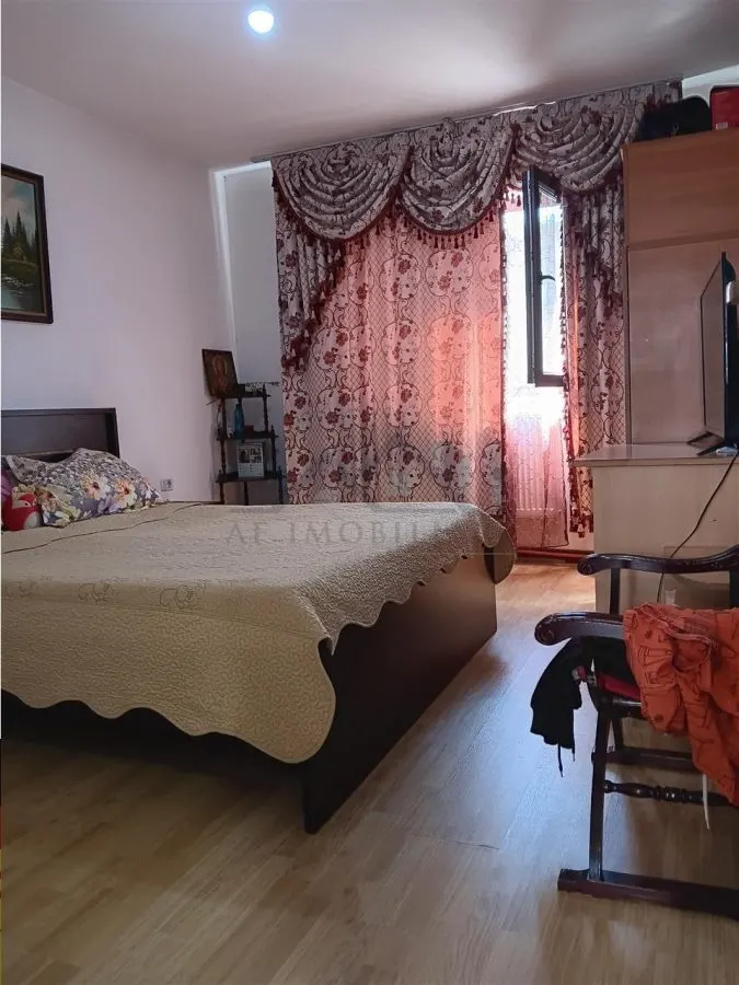 Villa P+1, 193 sqm habitables, terrain 300 sqm, tous services, Lunca Cetatuii - foto 8
