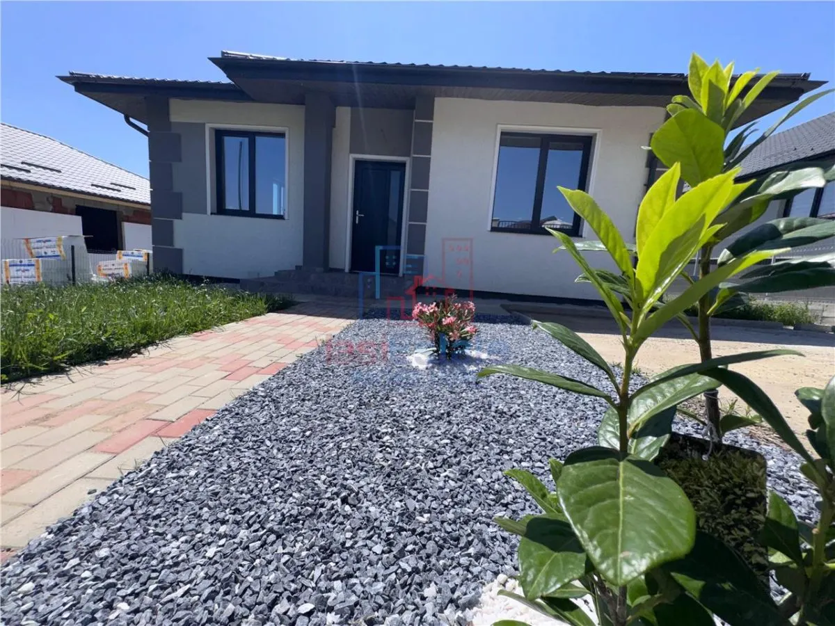 Maison Plain-Pied 4 Chambres 2 Salles de Bain Terrasse Sous-Sol Valea Adanca - foto 2