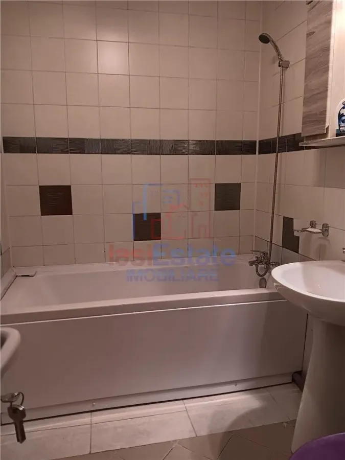 Appartement 3 Pièces, Premier Étage – 81 m², Boulevard Poitiers - foto 8