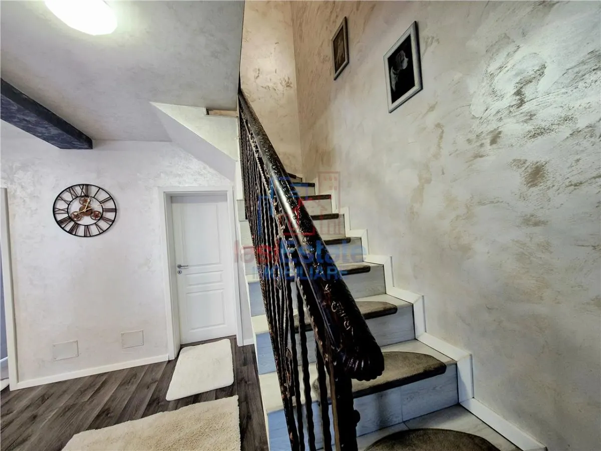 Casa in Bucium la pret de apartament - foto 4