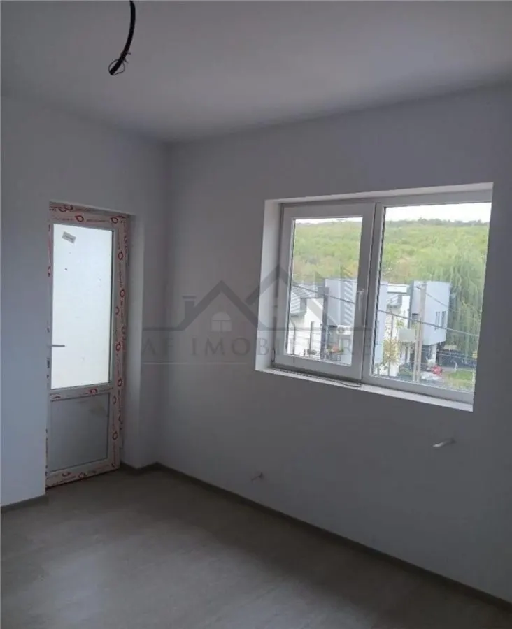 即时入住 | 钥匙交付 | 维萨尼 P+1 双层别墅，主街道位置 - foto 12