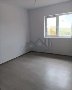 即时入住 | 钥匙交付 | 维萨尼 P+1 双层别墅，主街道位置 - foto 13