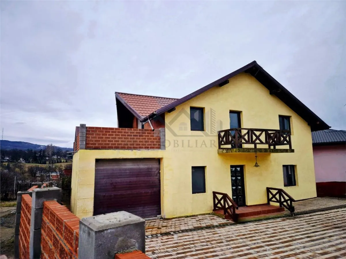 布基乌姆独栋带车库住宅出售 - foto 1