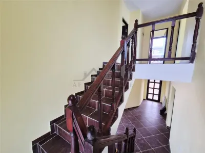 布基乌姆独栋带车库住宅出售 - foto 12