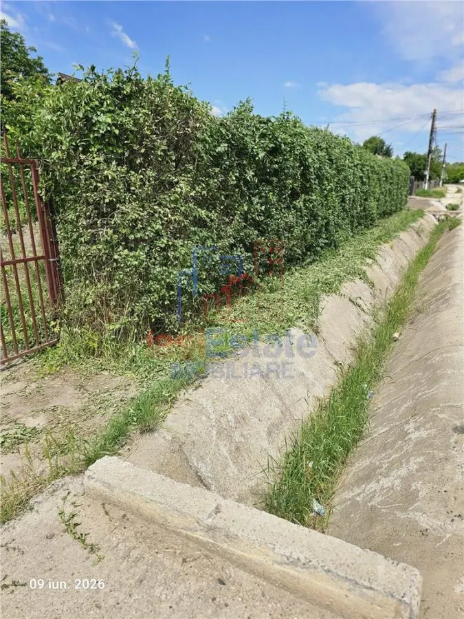 Terrain à Bâtir 800 m² Accès Asphalté et Toutes les Utilités – Rediu, Iași - foto 2