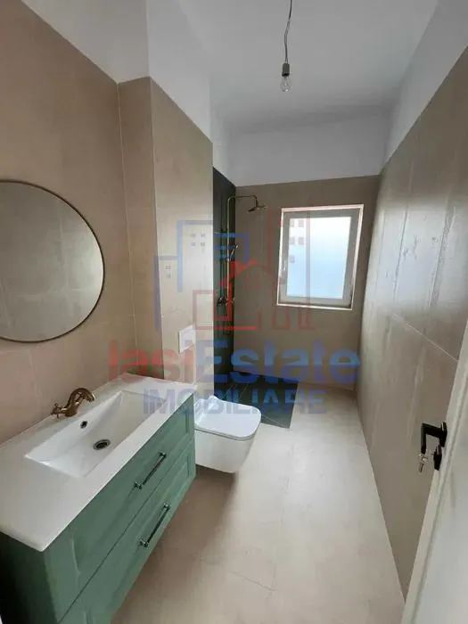 Villa Exceptionnelle à Valea Lupului, 160 m² Utiles - foto 3
