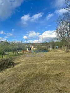 雷迪乌：1,246 平方米转角地块，双门面及公用设施 - foto 3