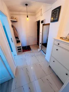 Appartement une chambre avec distribution dégagée - foto 7