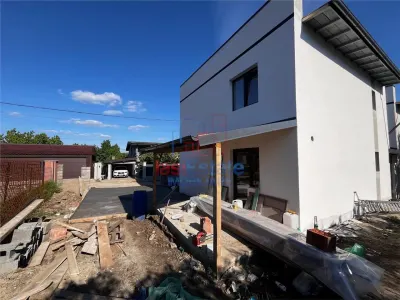 Maison Duplex 4 Chambres à Capăt CUG - Lunca Cetățuii - foto 2