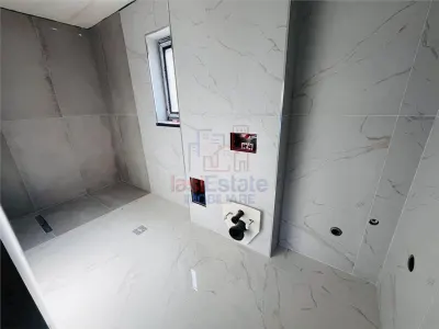 Maison Duplex 4 Chambres à Capăt CUG - Lunca Cetățuii - foto 9