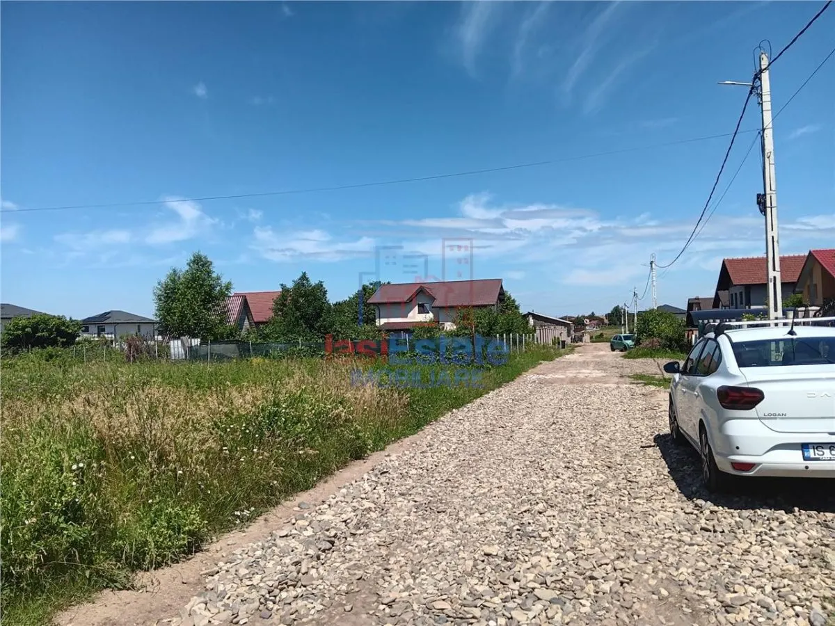 Vorovesti Terrain Résidentiel 500 m² avec Viabilités - foto 1