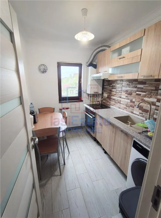 Rue Dealul Zorilor, Păcurari - Appartement 2 Chambres avec Parking - foto 7