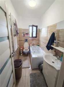 Rue Dealul Zorilor, Păcurari - Appartement 2 Chambres avec Parking - foto 8