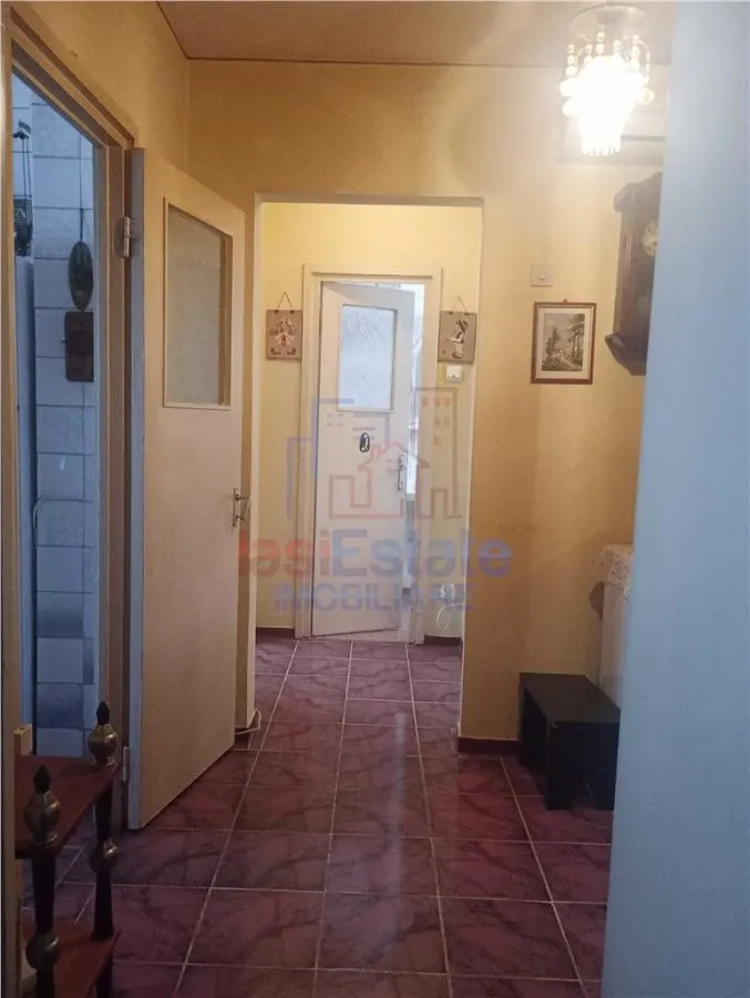 Appartement 2 Chambres à Vendre à Podu Roș – 46 m², Distribution Dégagée - foto 7