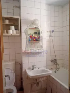 Appartement 2 Chambres à Vendre à Podu Roș – 46 m², Distribution Dégagée - foto 8