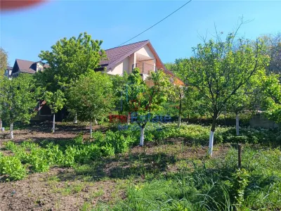 Villa Carlig D+P+M, 354sqm, Terrain 761sqm, 6km de Podu De Fier - foto 6