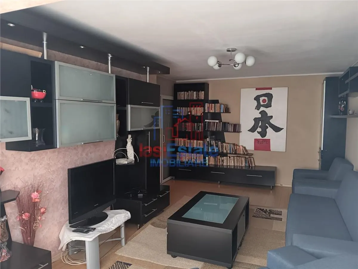 Appartement Trois Chambres, Premier Étage, Secteur Bd Poitiers - foto 6