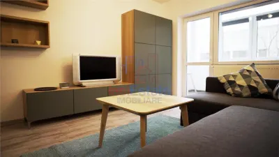 Apartamento de 3 Dormitorios, Centro - Palas - Iasi