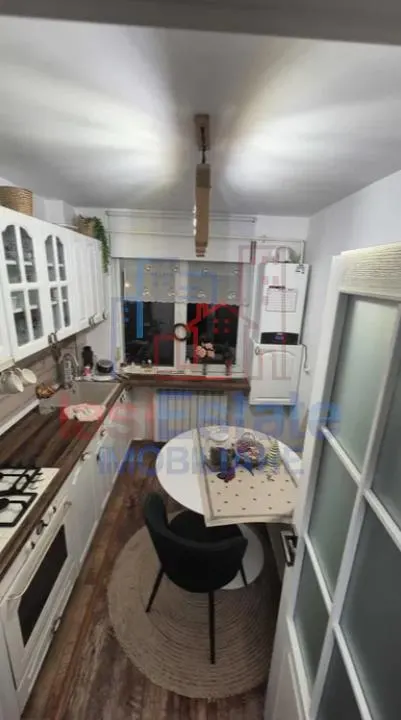 Appartement Trois Chambres, Quartier Podu Ros, Iași - foto 6