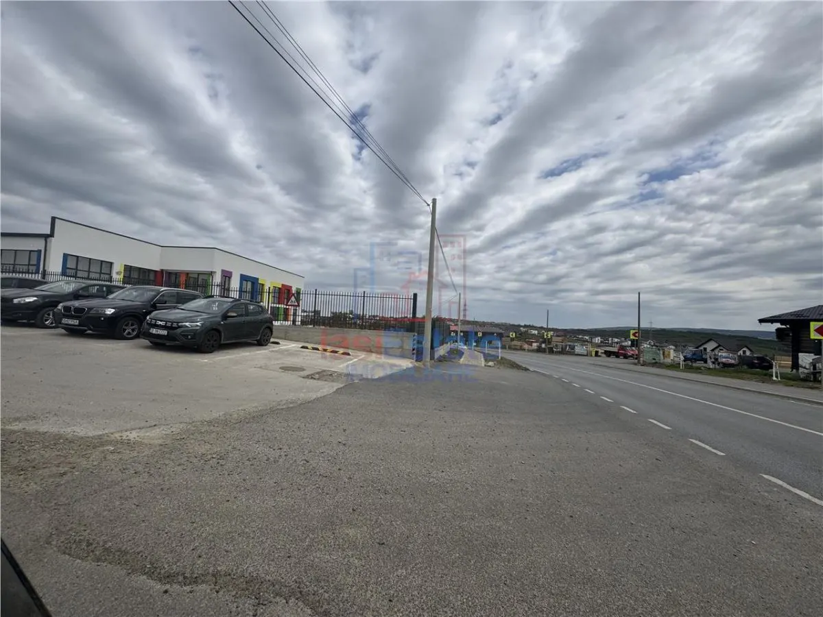 Terrain 600 m² Miroslava Près de la Rocade - foto 3