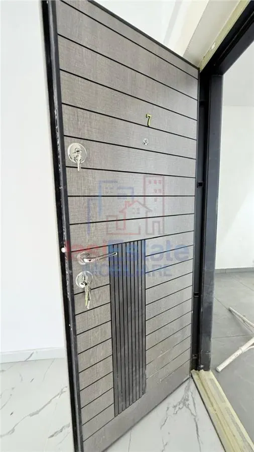Appartement 1 Chambre, Hlincea, 40 m² avec Parking - foto 15