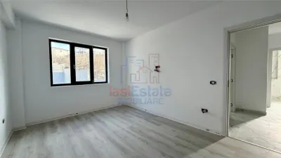 Appartement 1 Chambre, Hlincea, 40 m² avec Parking - foto 3