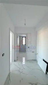 Appartement 1 Chambre, Hlincea, 40 m² avec Parking - foto 7