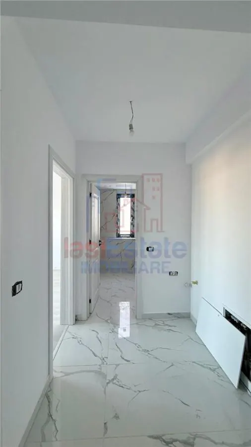 Appartement 1 Chambre, Hlincea, 40 m² avec Parking - foto 7