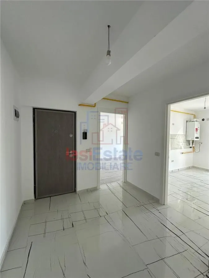 Appartement 1 Chambre, Hlincea, 40 m² avec Parking - foto 10