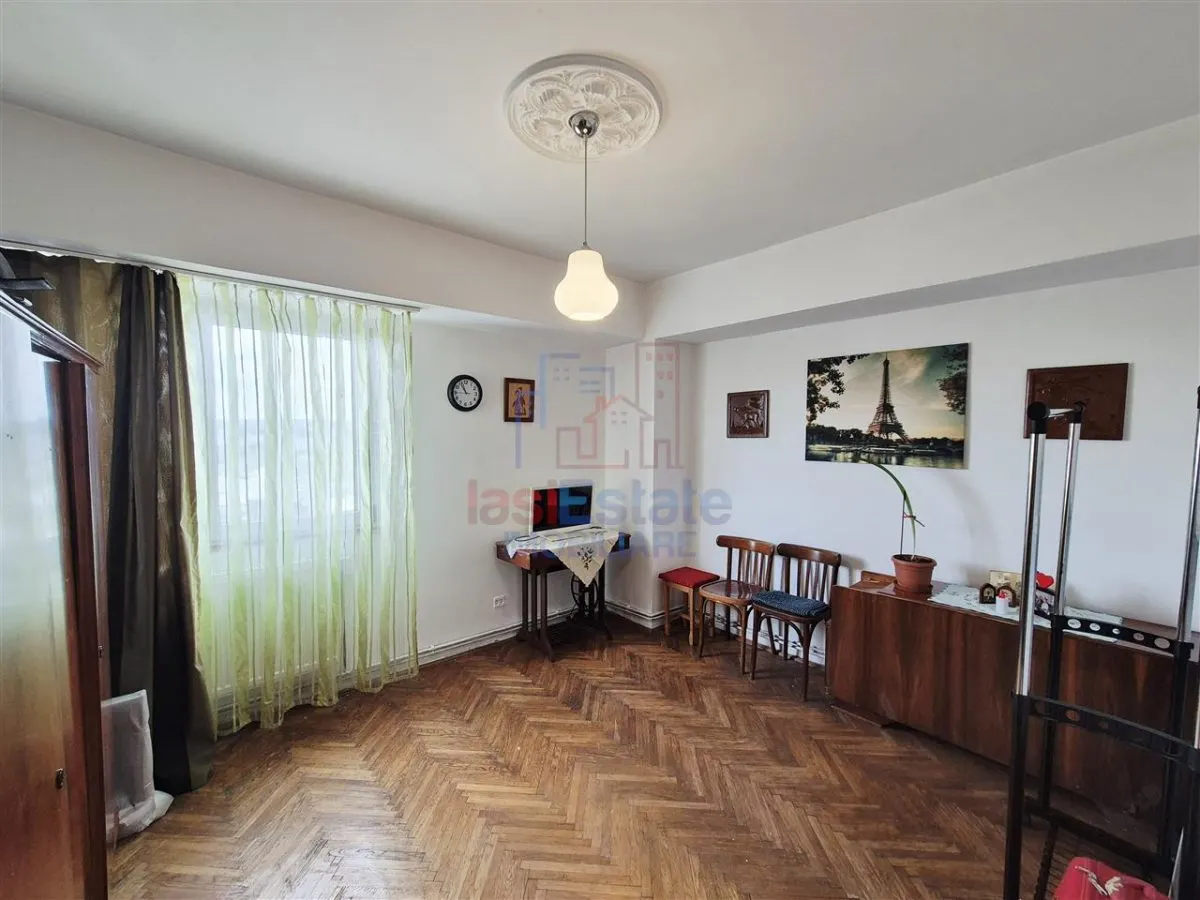 Appartement 3 Pièces avec Vue sur le Palais de la Culture, Podu Ros - foto 5