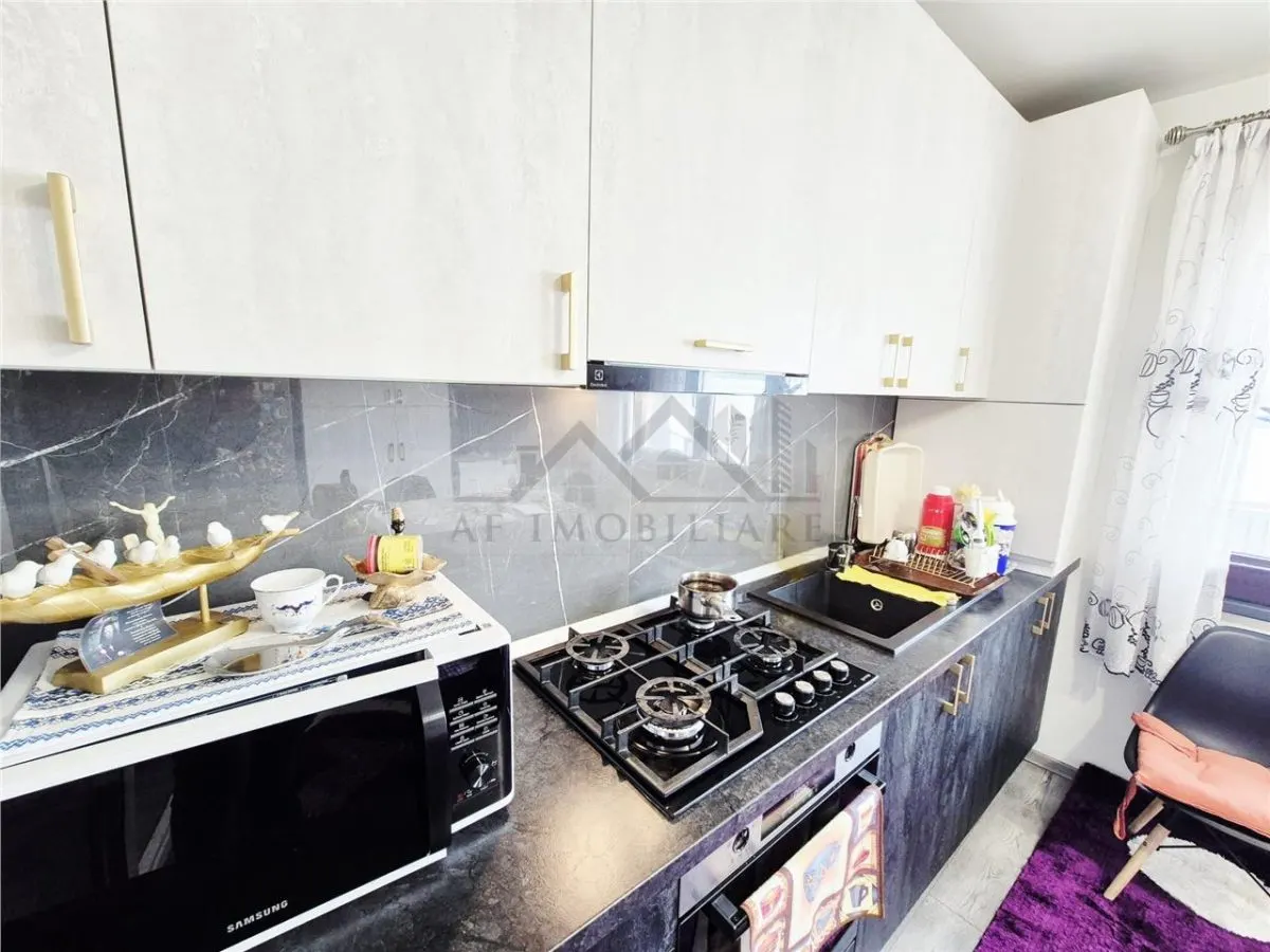 Maison Individuelle, Entièrement Meublée avec Garage - foto 9