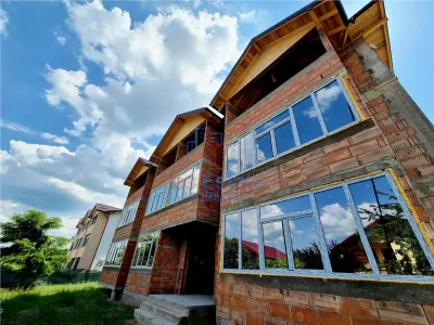 Appartement 2 Chambres à Vendre à Valea Adâncă, TVA Comprise - foto 2