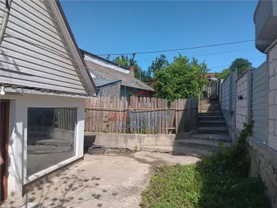 瓦莱亚阿丹卡单层住宅 50平方米 230平方米地块 靠近学校 - foto 2