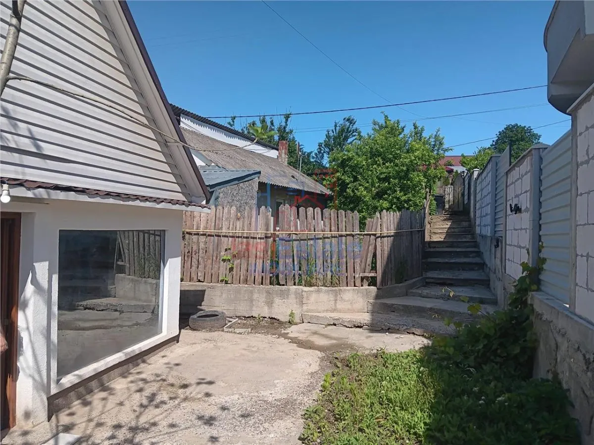 瓦莱亚阿丹卡单层住宅 50平方米 230平方米地块 靠近学校 - foto 2