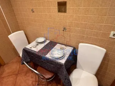 Apartamento de 3 Dormitorios, Podu Ros - foto 5