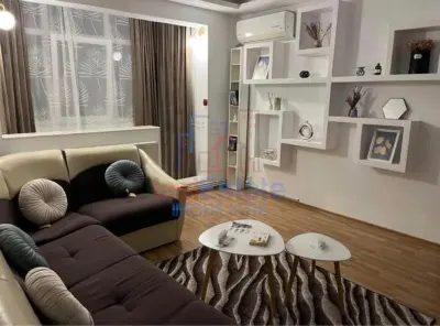 Apartamento de 2 Dormitorios Podu Ros - Cantemir - Iasi