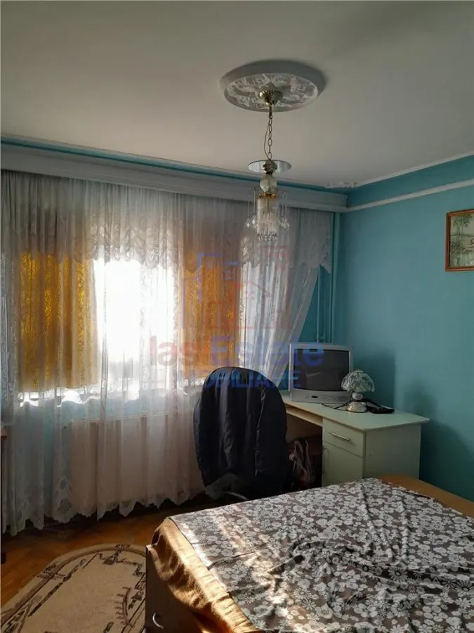 Appartement 2 Chambres, Distribution Indépendante, Quartier CUG, Iași - foto 1