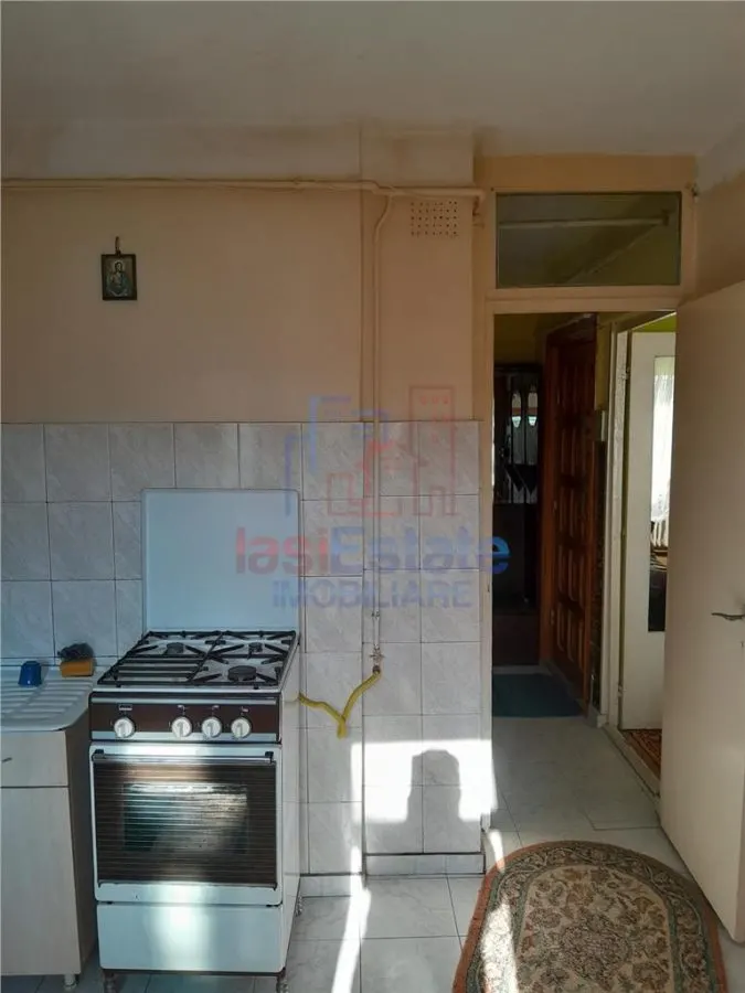 Appartement 2 Chambres, Distribution Indépendante, Quartier CUG, Iași - foto 7