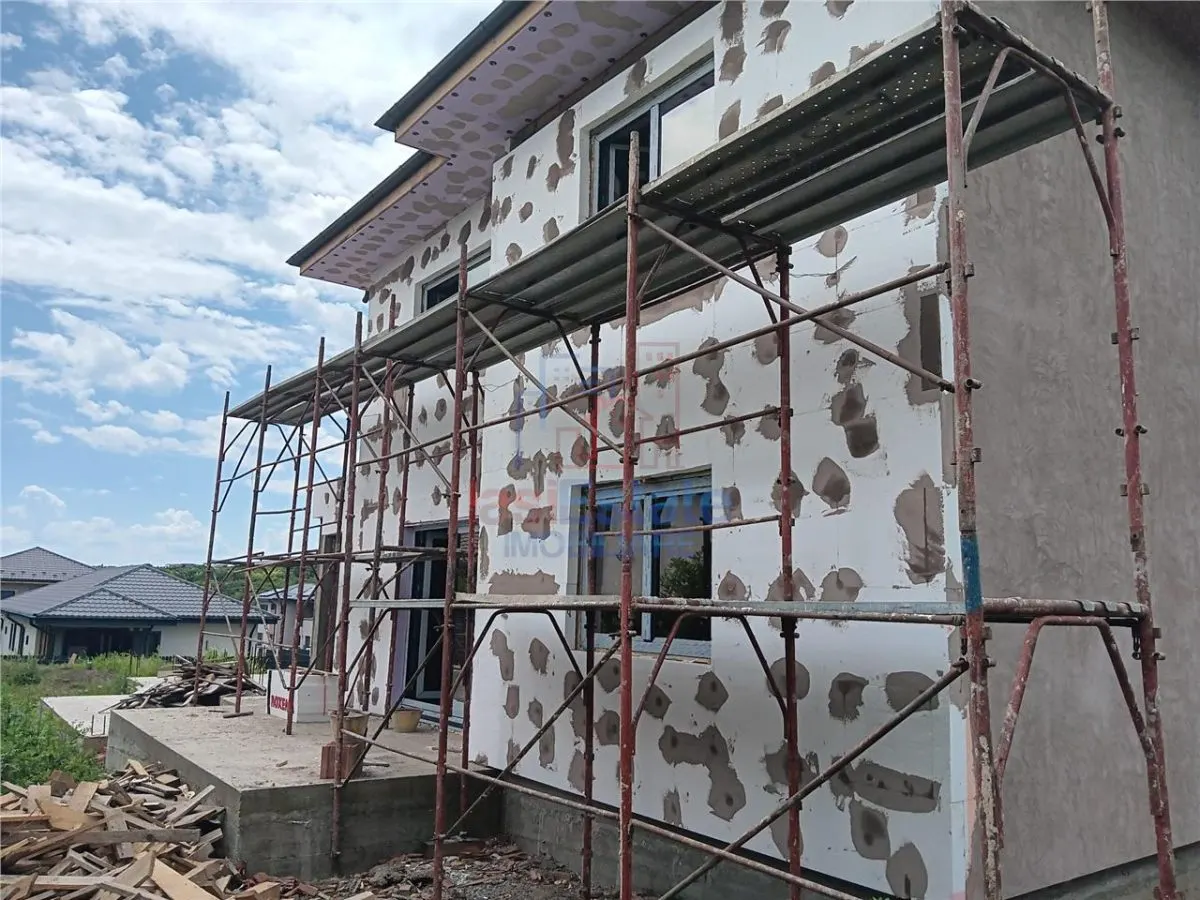 Valea Adanca双层别墅 120平米，地块250平米，Miroslava - foto 3